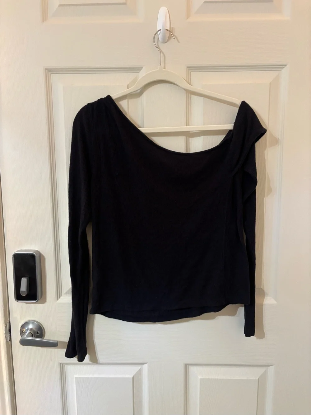 Urban Outfitters chic off